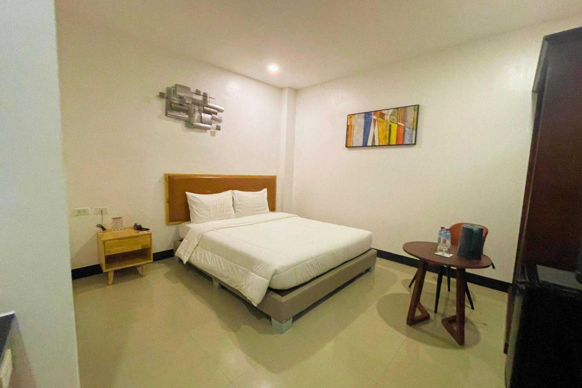 Hotel Halo Angeles Zimmer foto